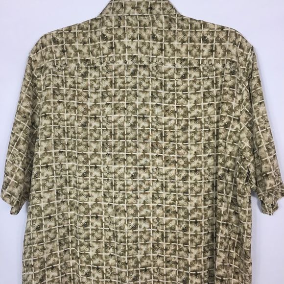Claiborne Mens 100% Silk Short Sleeve Shirt - Picture 4 of 7